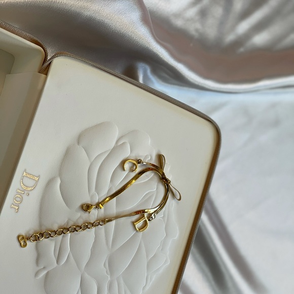 Christian Dior Bracelet Bowl Bracelet - Picture 4 of 5